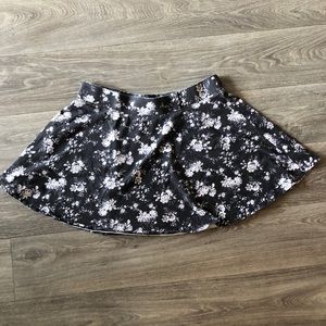 American Eagle floral print skirt